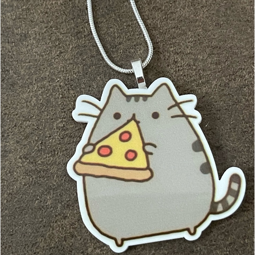 Pusheen necklace